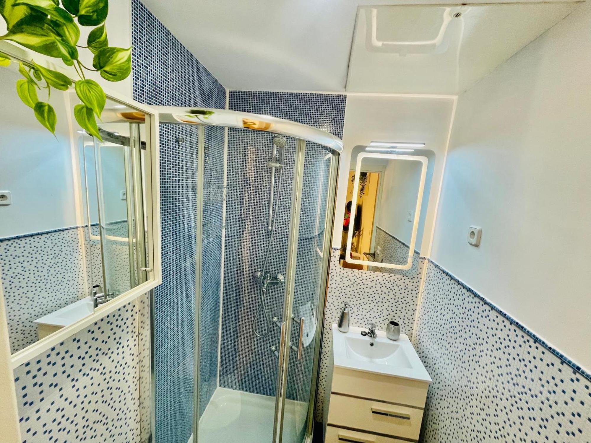 Apartamento Muy Centrico - Entre Palacio Real Y Plaza Mayor Madrid Buitenkant foto